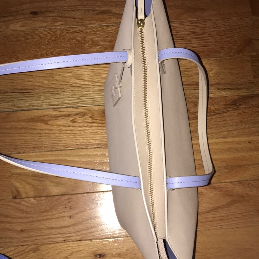 Kate Spade Purse - Picture 5 of 9